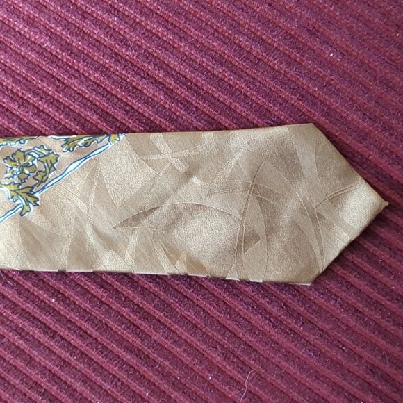 Grafton & Co Silk Tie - Picture 1 of 4